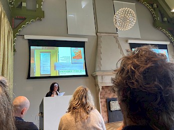 curious hands. space + sound in learning making Presentation Vanessa Bakhuizen-van 
