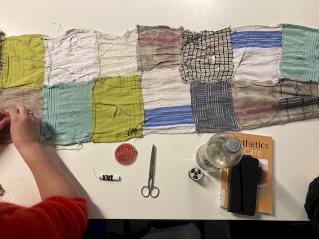 curious hands. space + sound in learning making Workshop. Make Do: Textile Repair and Processes of Maintenance. Ren Ewart. Photo: Imka Buurke.