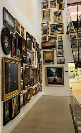 Knowing me. Knowing you. These are Curious Hands Exhibition View Knowing Me. Knowing You. Jelle de Groot.