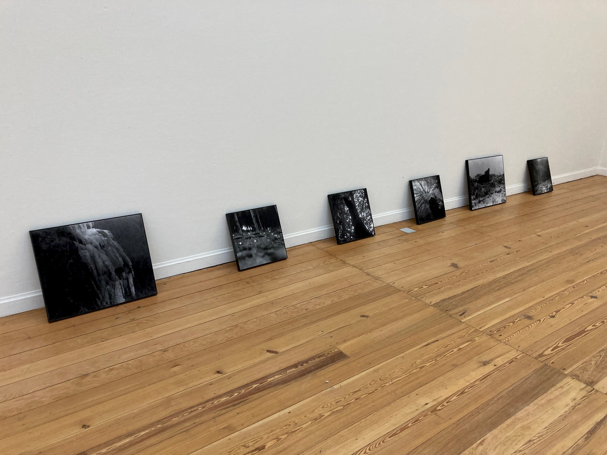 Knowing me. Knowing you. These are Curious Hands Making-Of Knowing Me. Knowing You. Paul Hondtong.