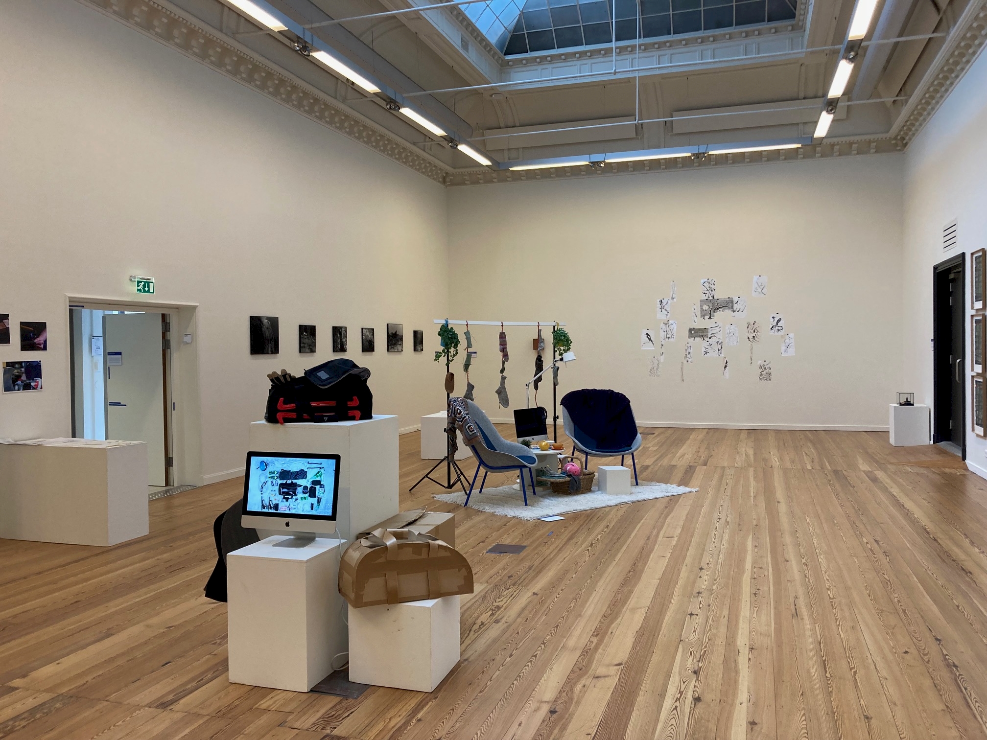 Knowing me. Knowing you. These are Curious Hands Exhibition View. Knowing Me. Knowing You. Koepelzaal.